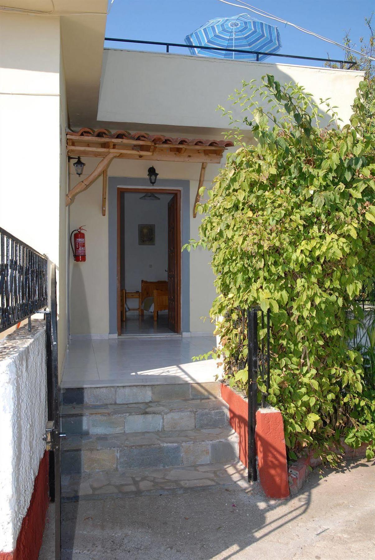 Vassilis Studios Anaxos Exterior foto